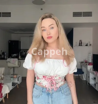 I will be your female model for photos or videos